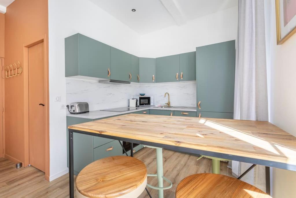 Cosy Appartement Au Coeur Du Cours Julien Marselha Exterior foto